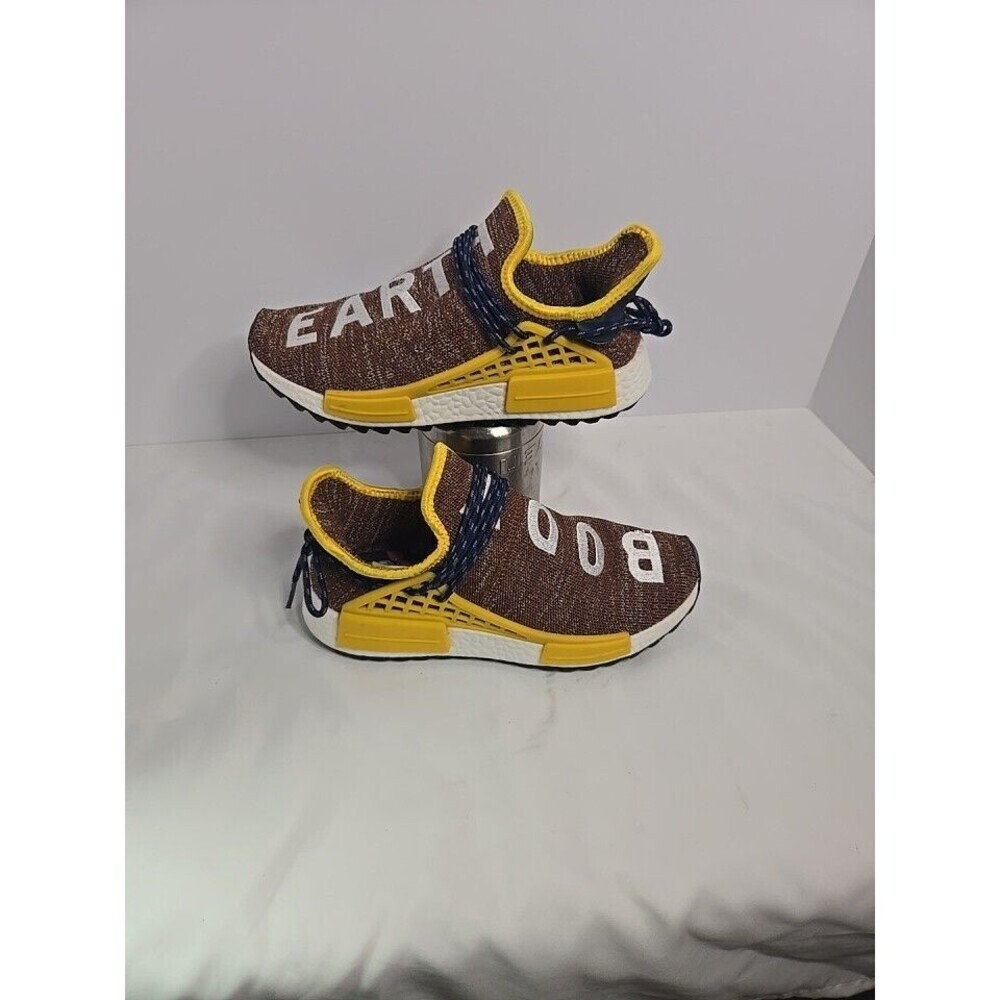 Adidas Human Race Pharrell Williams Collectible Sneakerssize 5 Men's